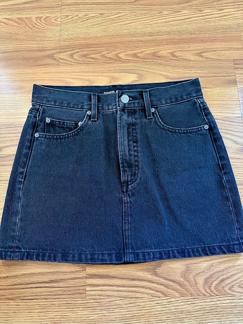 The '90s Ricci Skirt Denim Mini Waist 24 Like New